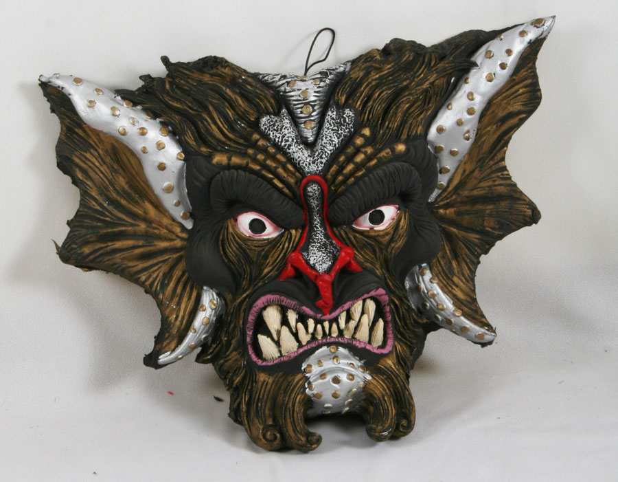 HORROR DRAAKKOP 47*60CM