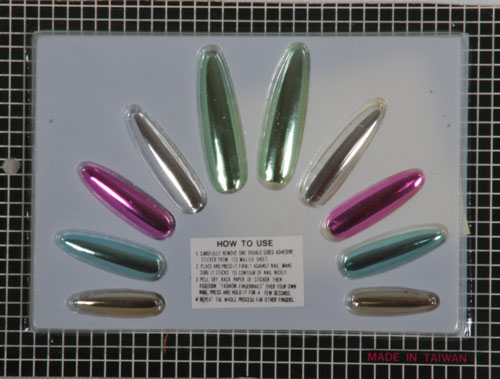 NAGELS LANG GEKLEURD EC