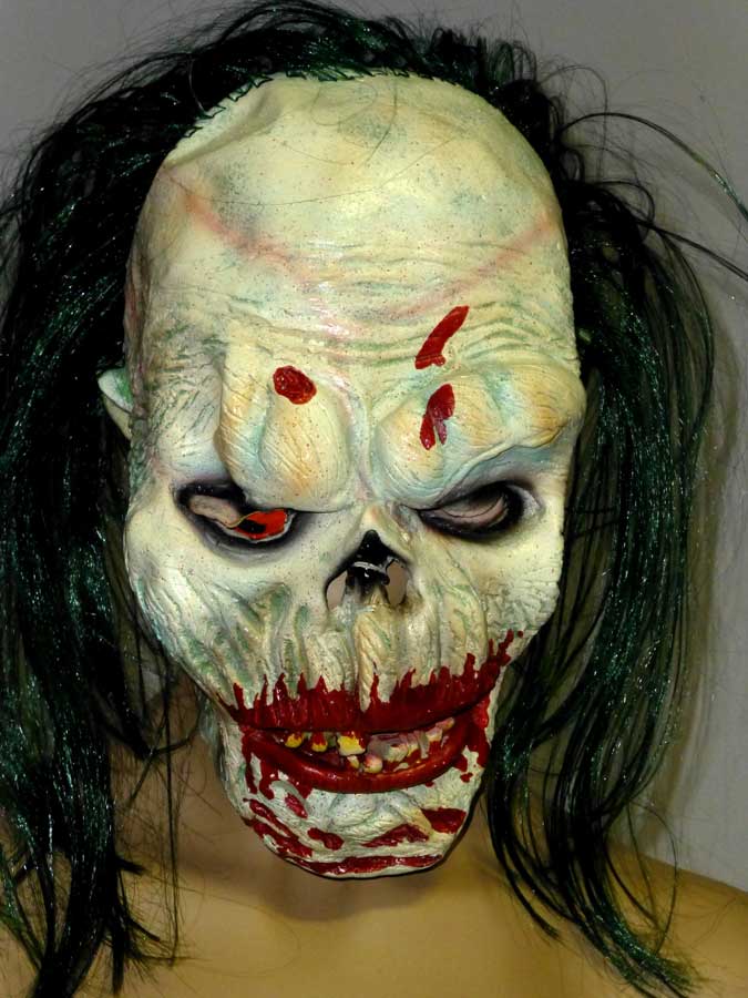 HORROR LIVING DEAD GRIJS